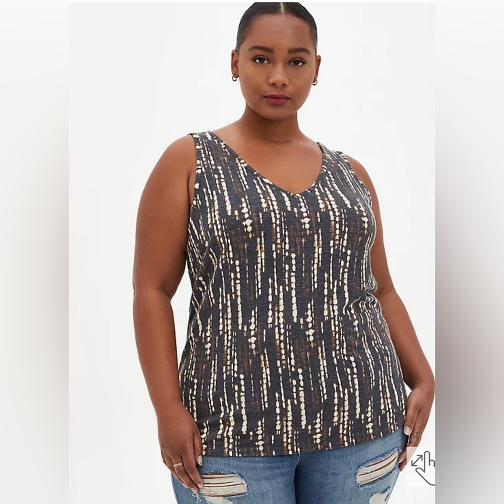 🌺Torrid tank top, size 4x.